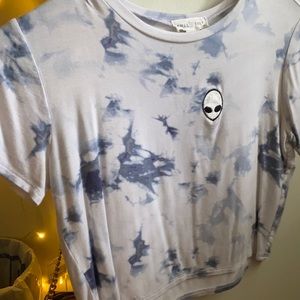 Tie dye shirt with alien